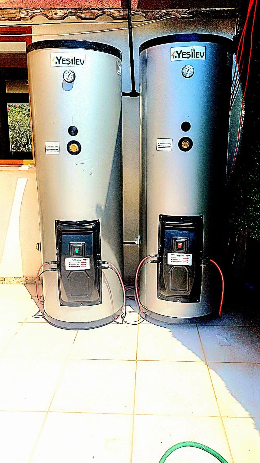 Monokristal güneş paneli detay - 450-550W